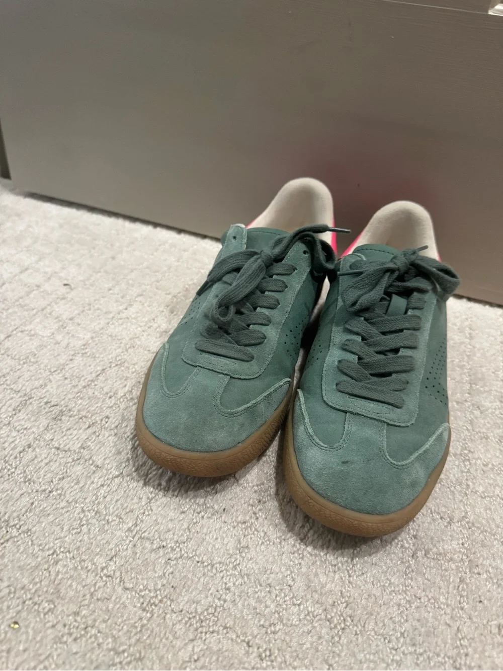 Steve Madden Green Suede Low-Top Sneakers